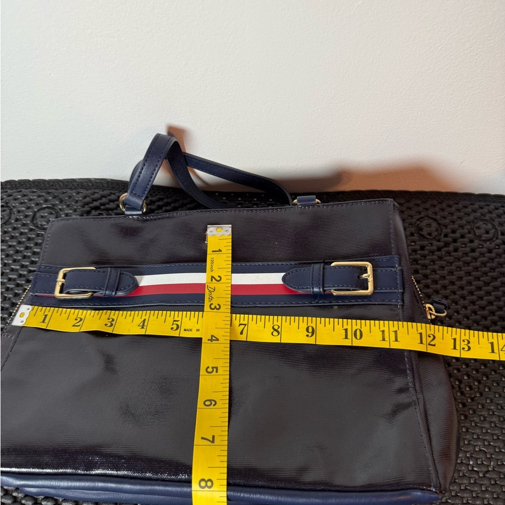 Tommy‎ Hilfiger Navy and Red Satchel - Picture 10 of 10